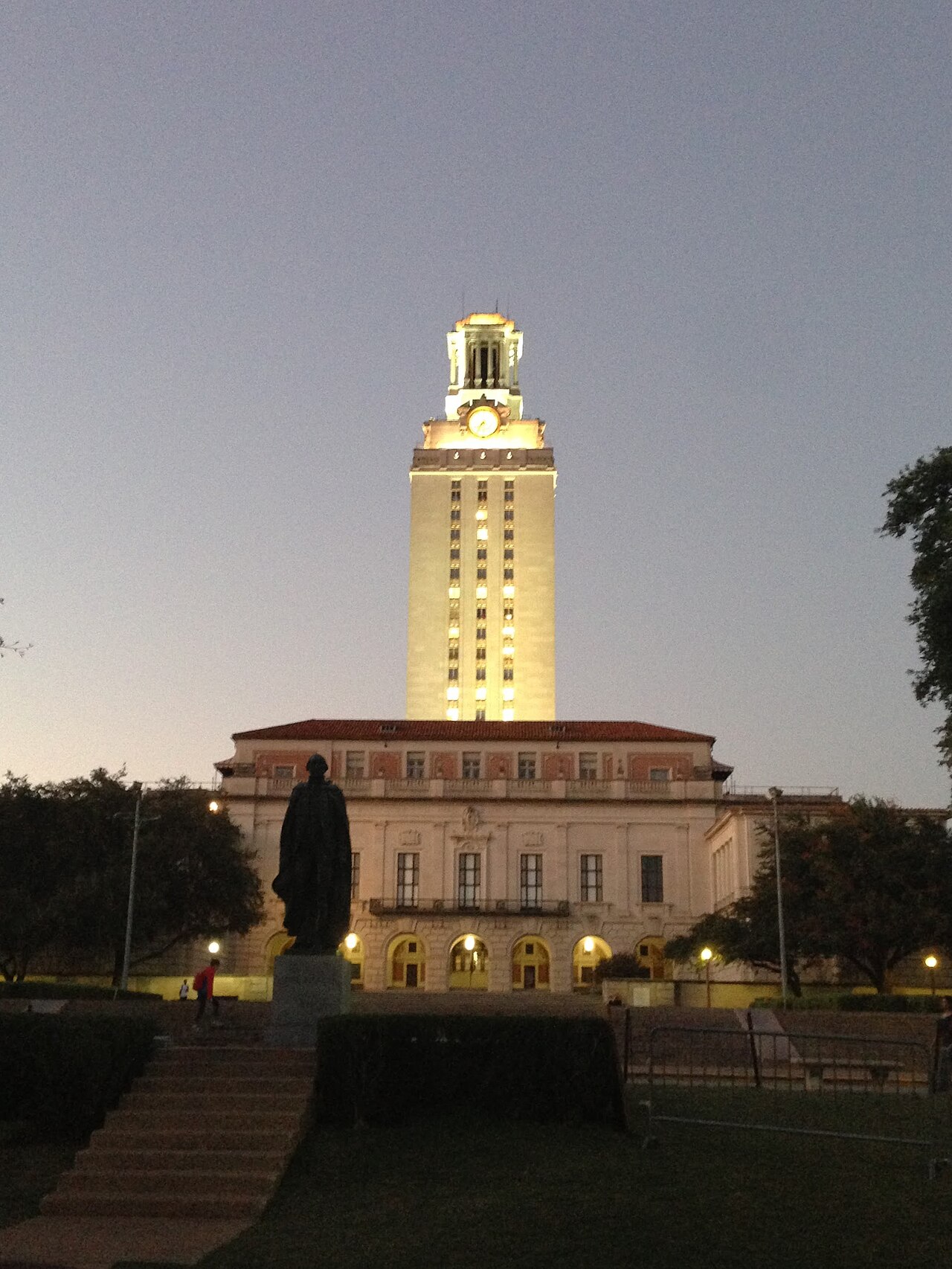 Dell Medical School at the University of Texas at Austin campus